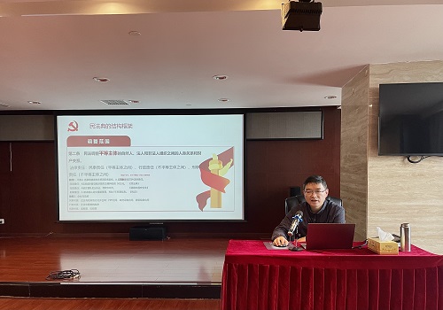 以案說法照片01.jpg 以案說法照片01.jpg